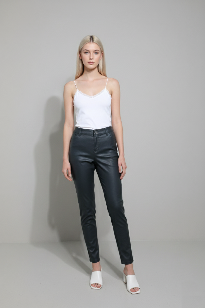 eleganceandmore.de- black pants - Copy Zero Kunstlederhose, Gr. 44, Beinlänge 30inch, dunkelgrün – Bild 1
